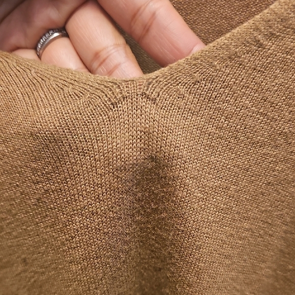 Babaton Tan V-Neck Sweater - Picture 7 of 8